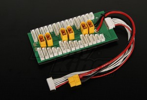并聯(lián)充電板，可為多個(gè)電池充電